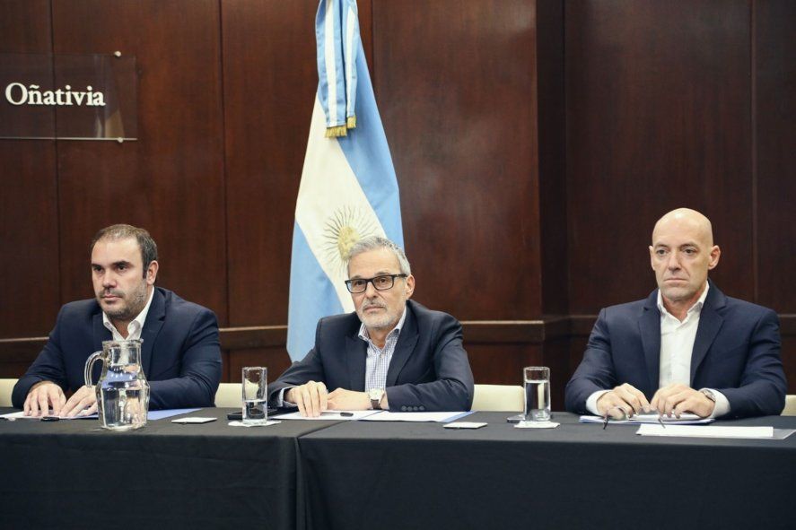 El ministro de Salud de la Nación, Mario Russo, reunió a autoridades de todas las jurisdicciones para avanzar con la implementación de la receta electrónica.