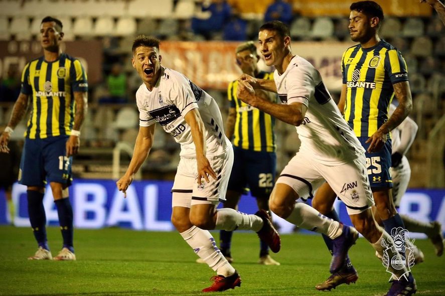 Gimnasia viene de conseguir su primera victoria.
