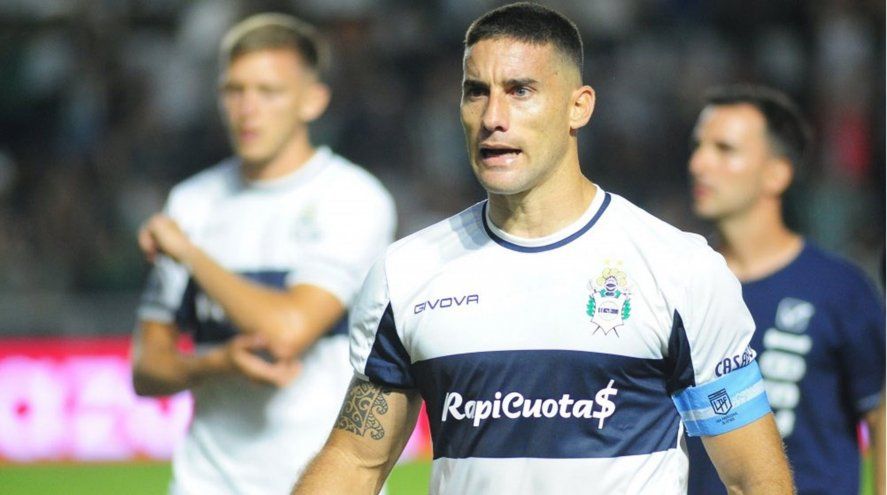 Leonardo Morales en Gimnasia Leonardo Morales en Gimnasia