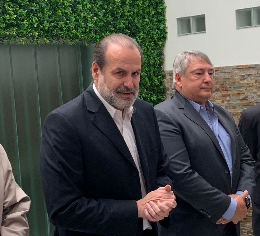 El intendente de Bahía Blanca, FEderico Susbielles, junto al ministro de Transporte, Jorge D'Onofrio