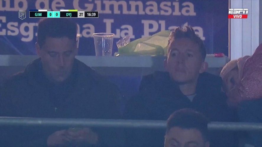 Pablo De Blasis fue a ver a Gimnasia ante Defensa y Justicia