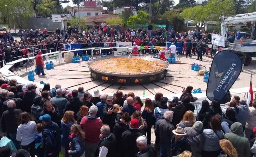 La Fiesta de la Diversidad Cultural de Villa Gesell comenzará el feriado viernes 11 y se desarrollará hasta el domingo 13 de octubre, con entrada libre y gratuita.