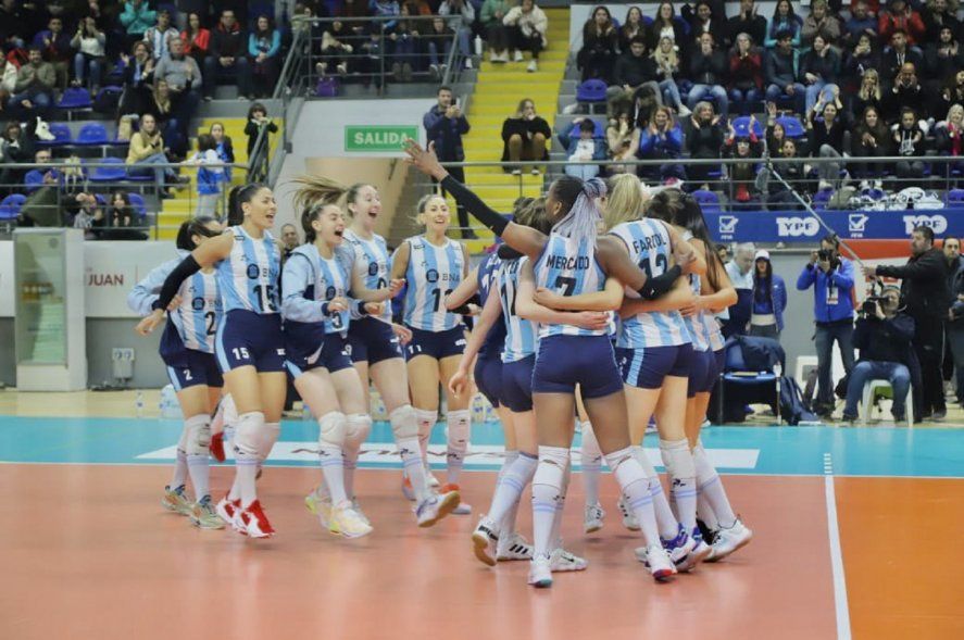 Las Panteras, campeonas y a los Juegos Panamericanos. Vóley