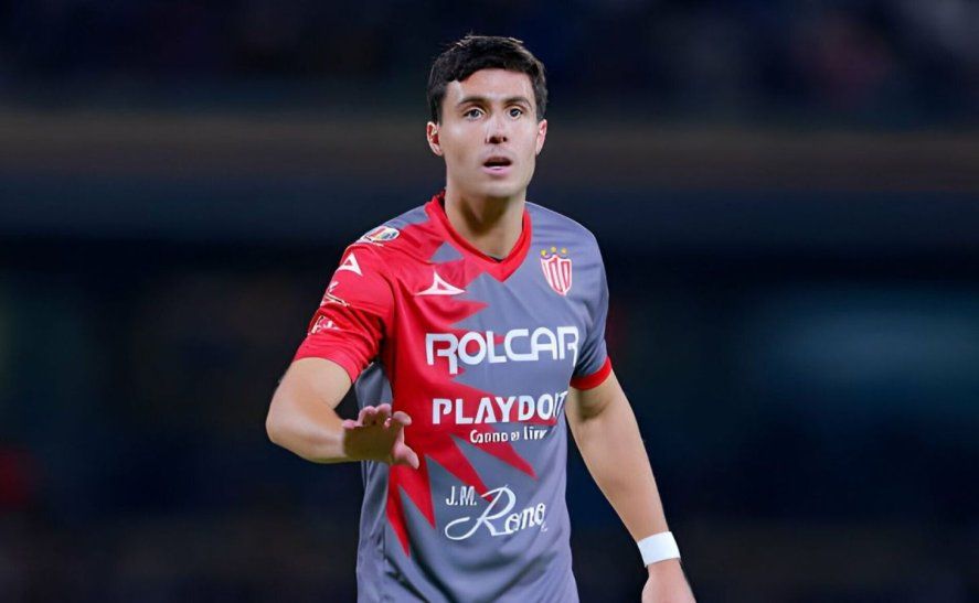 José Paradela, ex Gimnasia, hoy en Necaxa de México José Paradela, ex Gimnasia, hoy en Necaxa de México