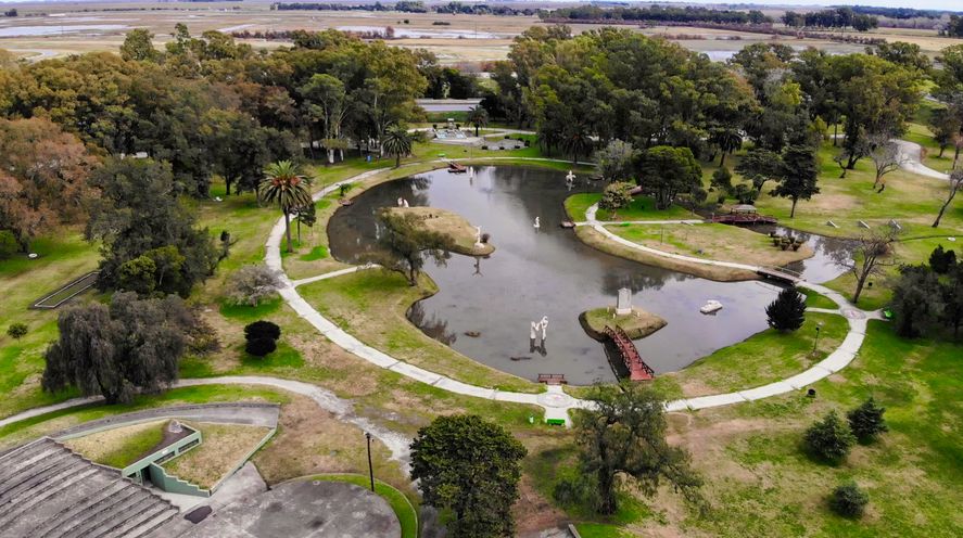 Dolores cumple un nuevo aniversario y en Infocielo te contamos algunos sitios recomendables para que visitar y recorrer. Dolores cumple un nuevo aniversario y en Infocielo te contamos algunos sitios recomendables para que visitar y recorrer.