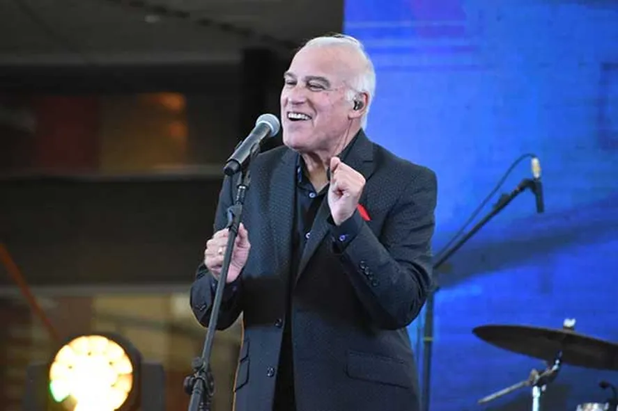En su recital despedida hará un repaso por su amplio repertorio de canciones de amor En su recital despedida hará un repaso por su amplio repertorio de canciones de amor