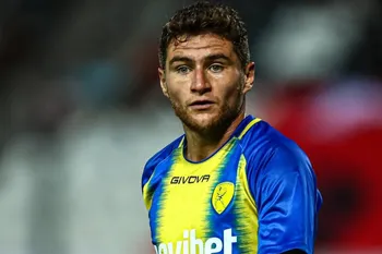 panetolikos respondio y gimnasia esta a un paso de cerrar a pedro silva torrejon