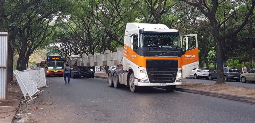 En total, Prear trasladará 16 columnas al Estadio En total, Prear trasladará 16 columnas al Estadio