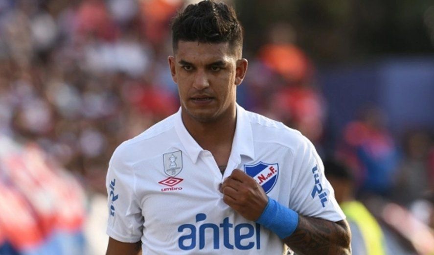 ¿Nacional compite con Gimnasia por Polenta?