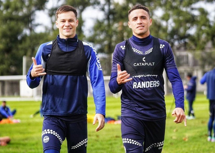 Matías Abaldo y Juan Pintado en la práctica de Gimnasia.