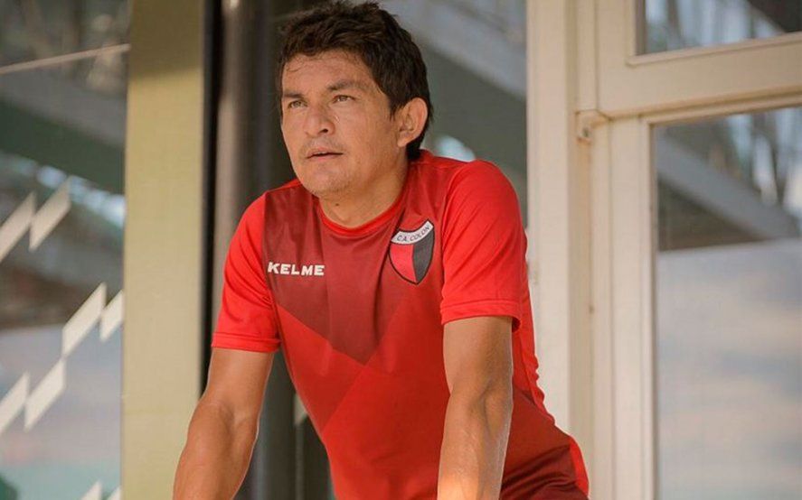 Gimnasia lo espera y el Pulga Rodríguez analiza. ¿Puede seguir en Colón?