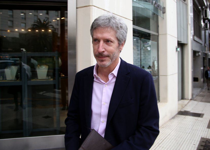 Javier Milei designó como presidente del Banco Central a Santiago Bausili. Javier Milei designó como presidente del Banco Central a Santiago Bausili.