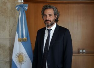 Cafiero “Kicillof se transformó en un líder práctico, CFK ejerce un liderazgo simbólico”