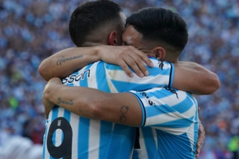 el maximo goleador argentino de 2024 es bonaerense, paso por un infierno y supero a messi