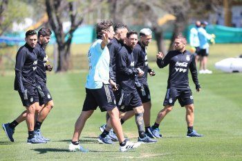 La Selección Argentina viaja por la tarde a La Paz.