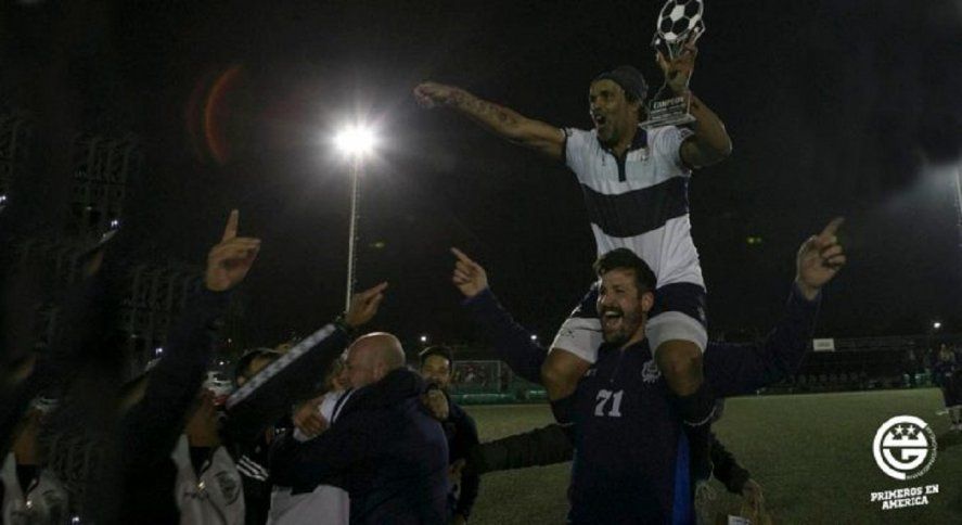 El senior de Gimnasia en uno de sus títulos