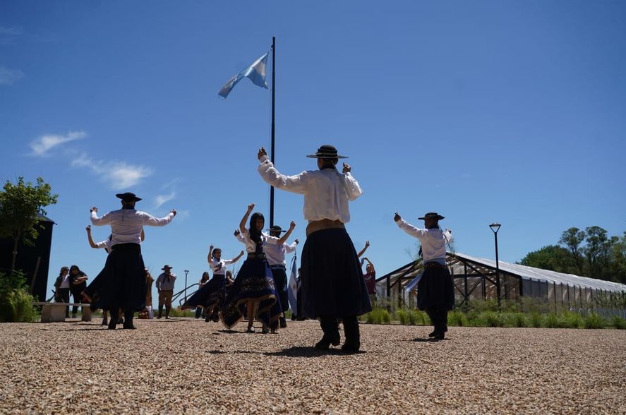 Conocé estas 4 fiestas que podrás disfrutar este fin de semana largo.