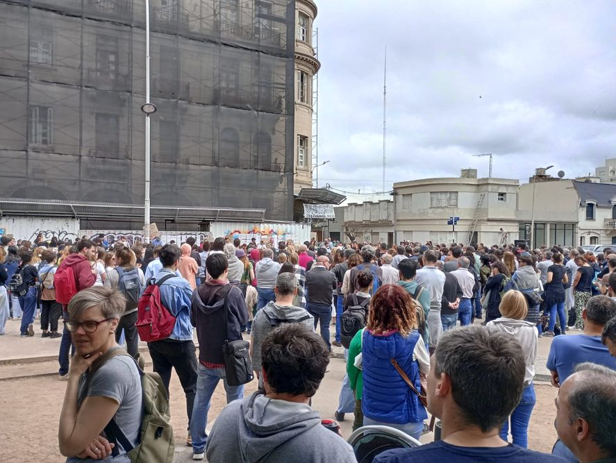 Universidades nacionales en lucha: Tomas, asambleas y protestas en sedes de la provincia de Buenos Aires Universidades nacionales en lucha: Tomas, asambleas y protestas en sedes de la provincia de Buenos Aires