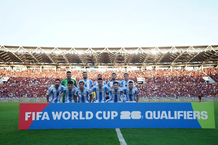 La formación de Argentina ante Venezuela La formación de Argentina ante Venezuela