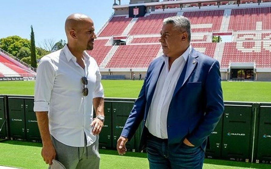 Juan Sebastián Verón, presidente de Estudiantes, y Claudio Tapia, presidente de la AFA, hoy enfrentados.