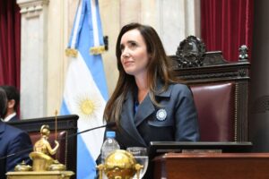 Mientras crece la crisis, el Senado se asegura sueldos de más de $10 millones