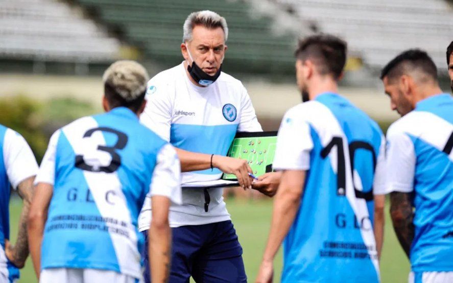 Villa San Carlos se prepara para la vuelta a la competencia, que será el 4/12.