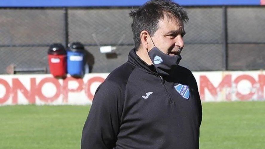 Vivas se fue de Bolívar y es uno de los candidatos en Gimnasia.