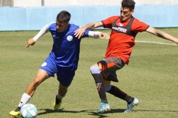 Villa San Carlos se enfrentó a Brown de Adrogué en dos partidos.