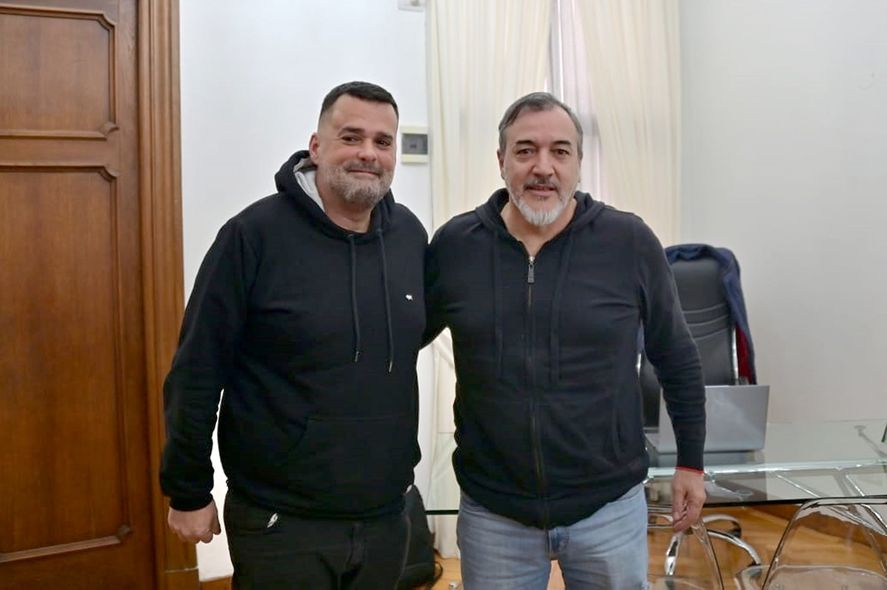 El titular de ATE se reunió con Daniel Menéndez, referente de Barrios de Pie y funcionario de Axel Kicillof