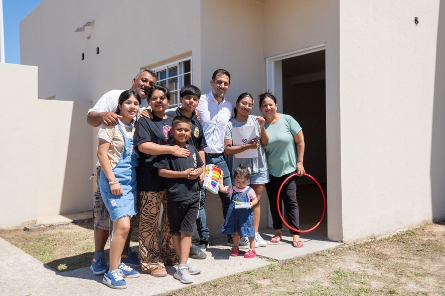 El intendente de Lanús lanzó fuertes críticas a la Provincia