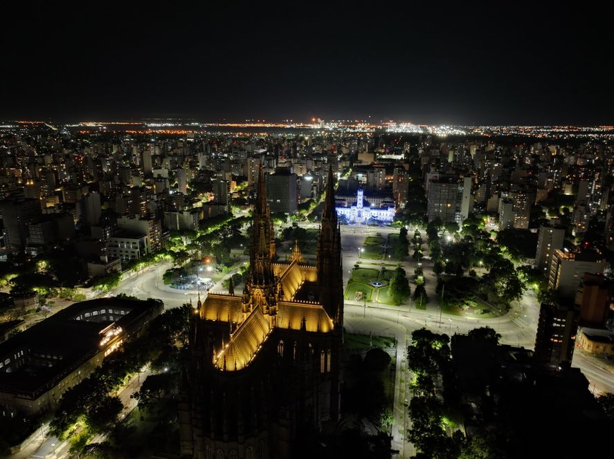LA Catedral de LA Plata a punto de estrenar nueva iluminación