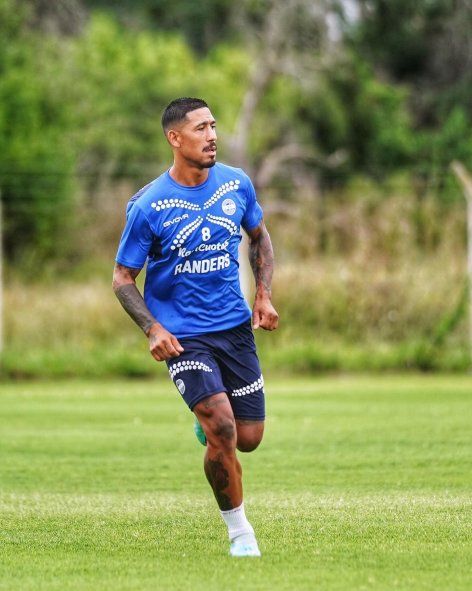 Yonatán Rodríguez entrenando en Gimnasia 
