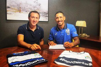 Yonathan Rodríguez firmó por dos años con Gimnasia. (Foto: prensa GELP)