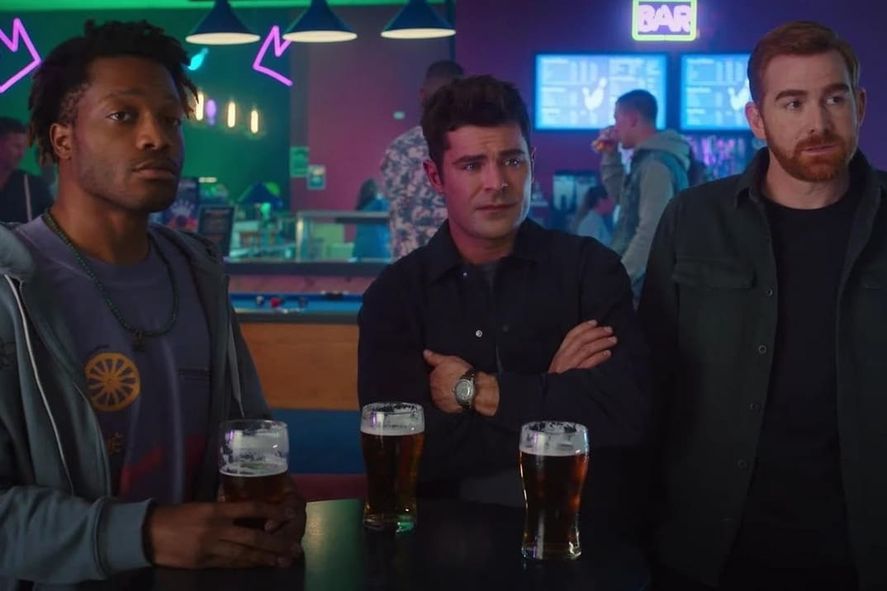 Zac Efron protagoniza "Ricky Stanicky: El impostor", el nuevo lanzamiento de Amazon Prime Video. Zac Efron protagoniza "Ricky Stanicky: El impostor", el nuevo lanzamiento de Amazon Prime Video.