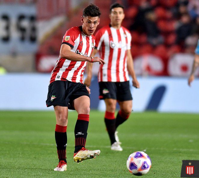 Franco Zapiola en Estudiantes vs. Racing por la Liga Profesional