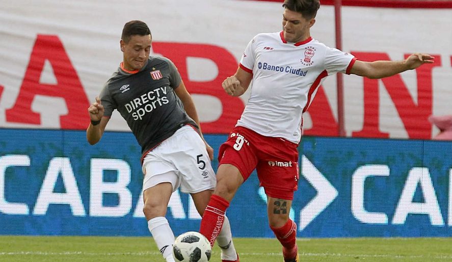 Fernando Zuqui en su primer paso por Estudiantes.