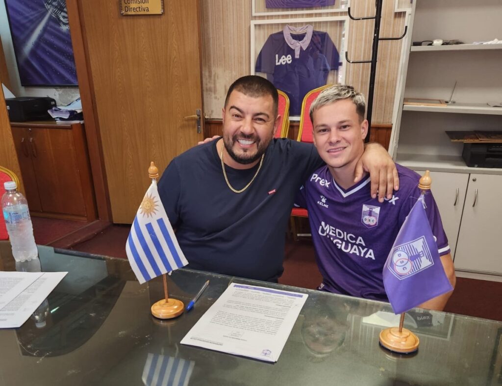 Matías Abaldo con su representante