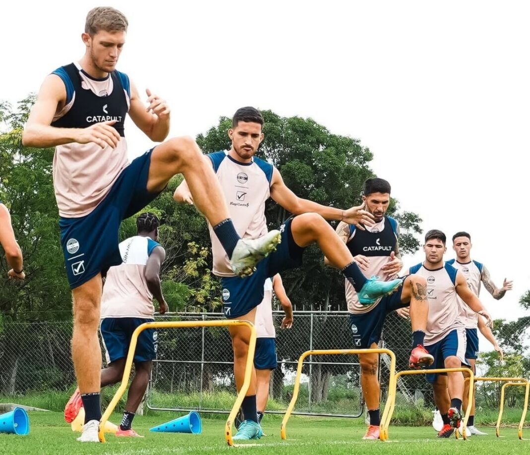 El plantel de Gimnasia