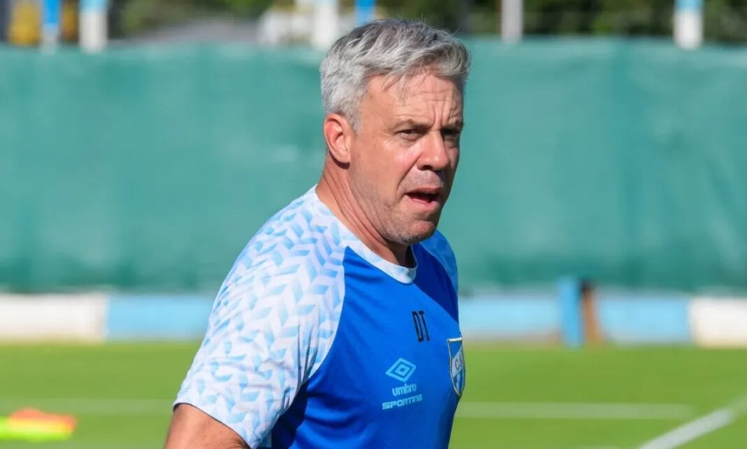 Lucas Pusineri el DT de Atlético Tucumán