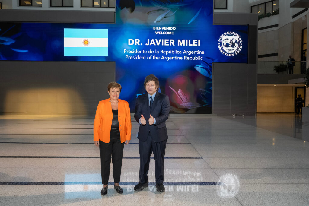 Javier Milei y la líder del FMI, kristalina georgieva
