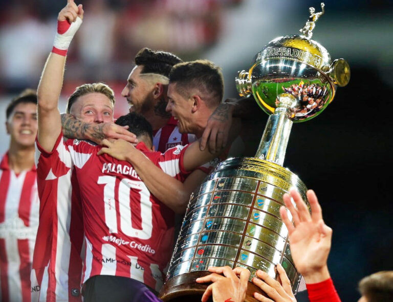 La impresionante marca de Estudiantes en las últimas décadas de Copa Libertadores que lo volvió un habitué