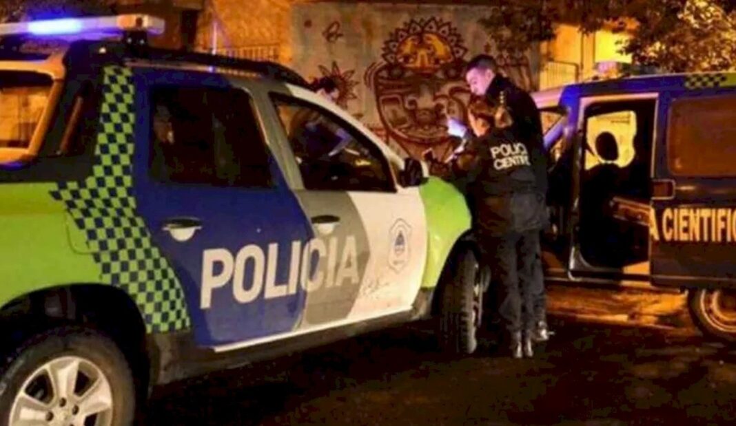 El robo fue en una vivienda de 440 y 136 de City Bell