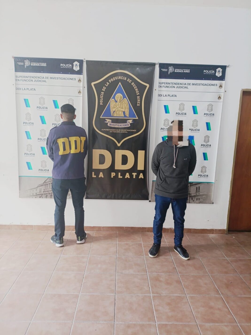 El joven detenido acusado de abusar a la hija de 6 años