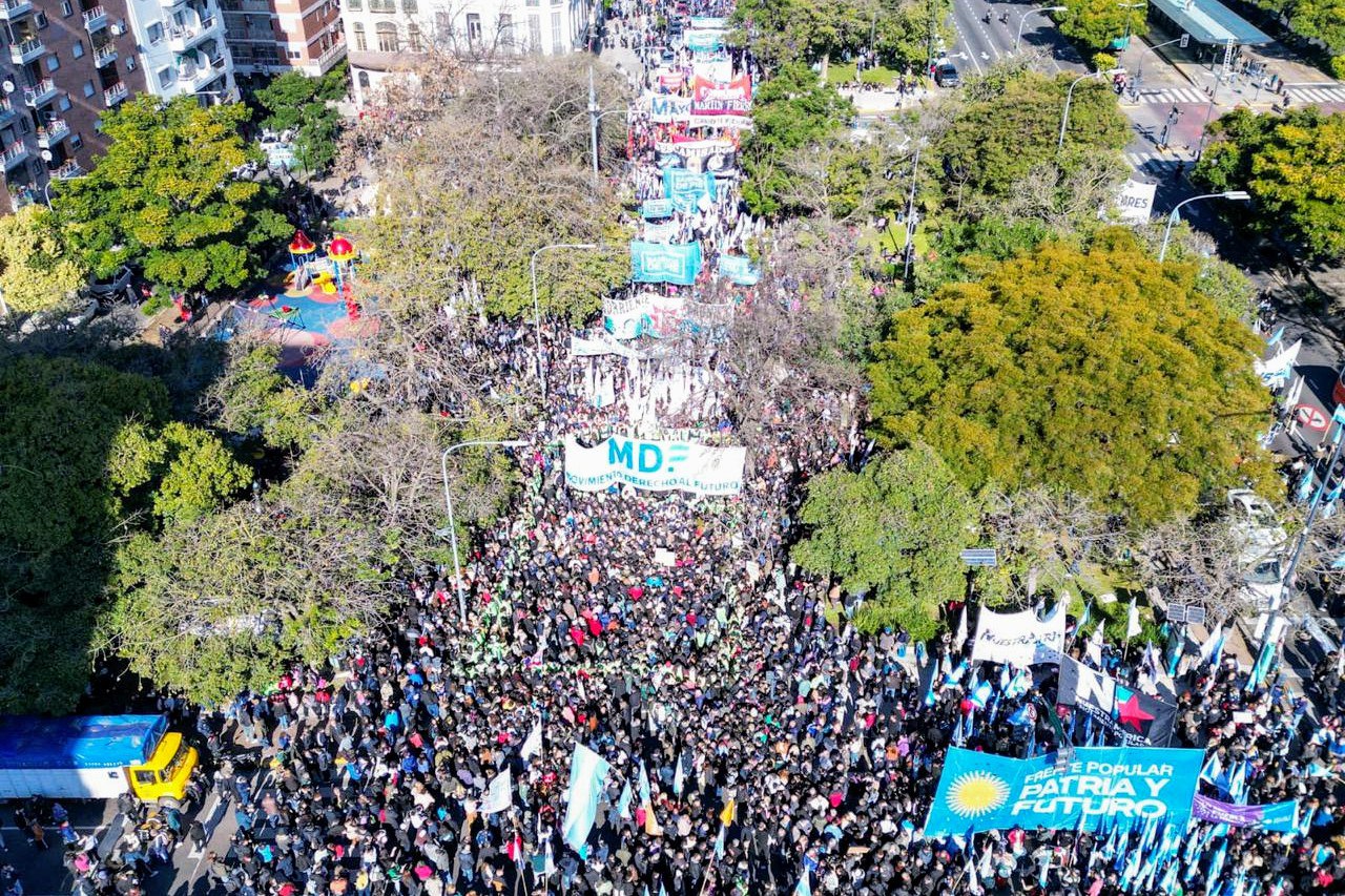 La CGT rechazó la reforma laboral y marchará a Plaza de Mayo la próxima ...