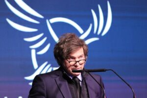 Milei contraataca: “La casta inventa barbaridades para ensuciar nuestra gestión”