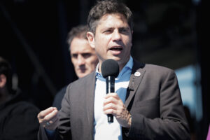 Kicillof en Almirante Brown: “El 7 de septiembre hay que transformar el enojo en un voto contra Milei”