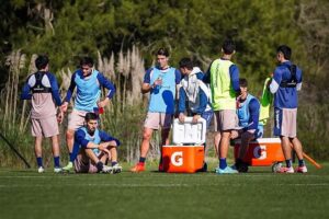 Fernando Zaniratto inició su ciclo con el Clásico en el horizonte: cómo encontró a los jugadores y qué les dijo
