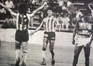 El primer antecedente entre Estudiantes y Flamengo: el gol de Oscar Gissi, el escenario y las figuras del Pincha