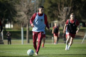 El estreno de Leo Suárez en Estudiantes: ¿cómo le fue y qué dejó su debut oficial?