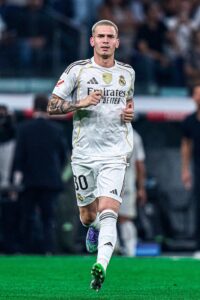 Franco Mastantuono debutó en el Real Madrid: la joya argentina tuvo sus primeros minutos en España